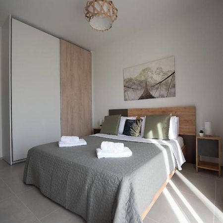 Luxury Autonomous Ground Floor Apartment Igumenica Exteriér fotografie